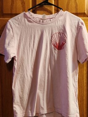Women's Pink Shell Graphic T-Shirt